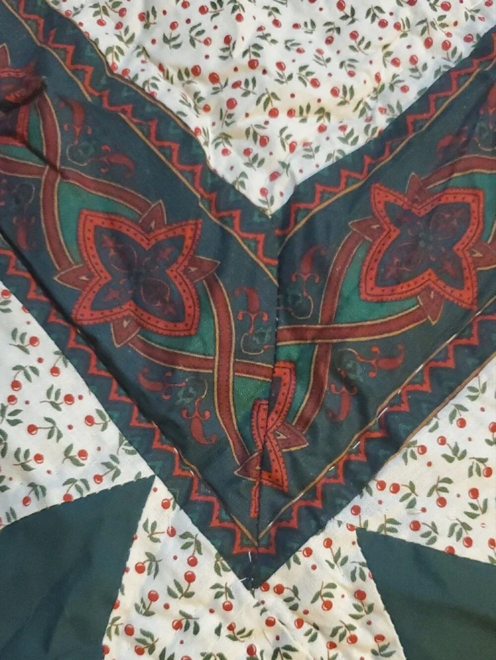 PDK Worldwide Enterprises Inc. patchwork quilt